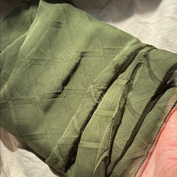 Olive Green Sheer Scarf🍸 - Picture 4 of 6